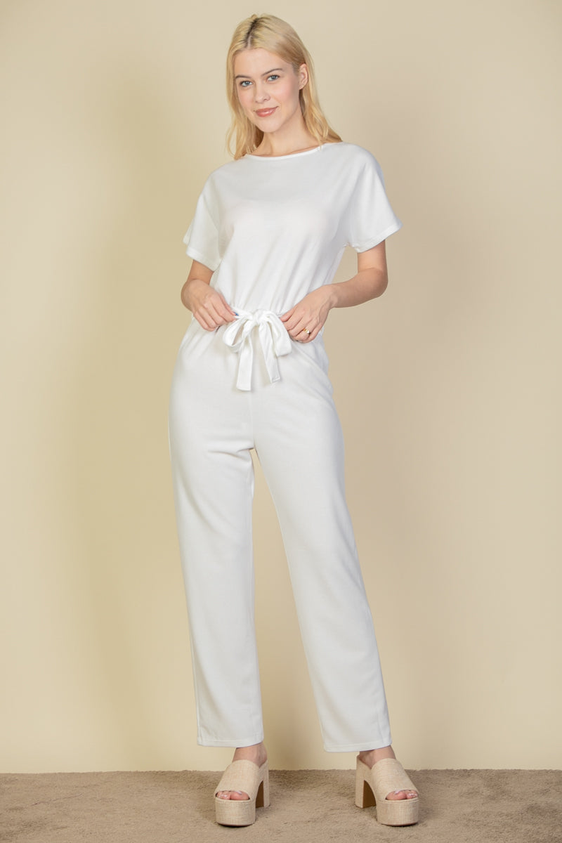 Relaxed jumpsuit with a tie waist