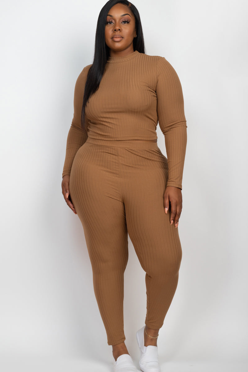 Ribbed Mock Neck Long Sleeve Top & Leggings Ensemble in Plus Size