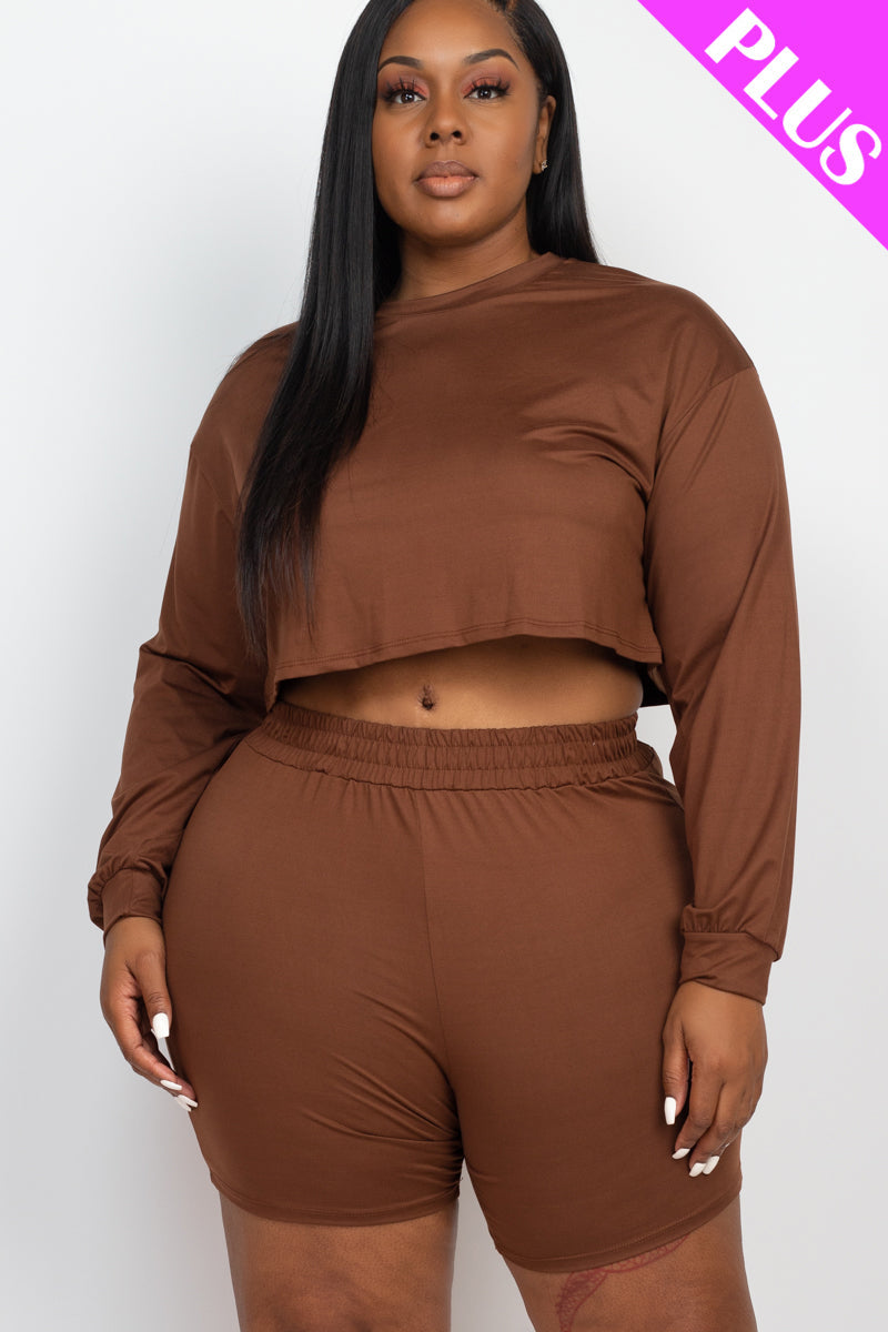 Crop Top and Shorts Set with Long Sleeves for Plus Sizes