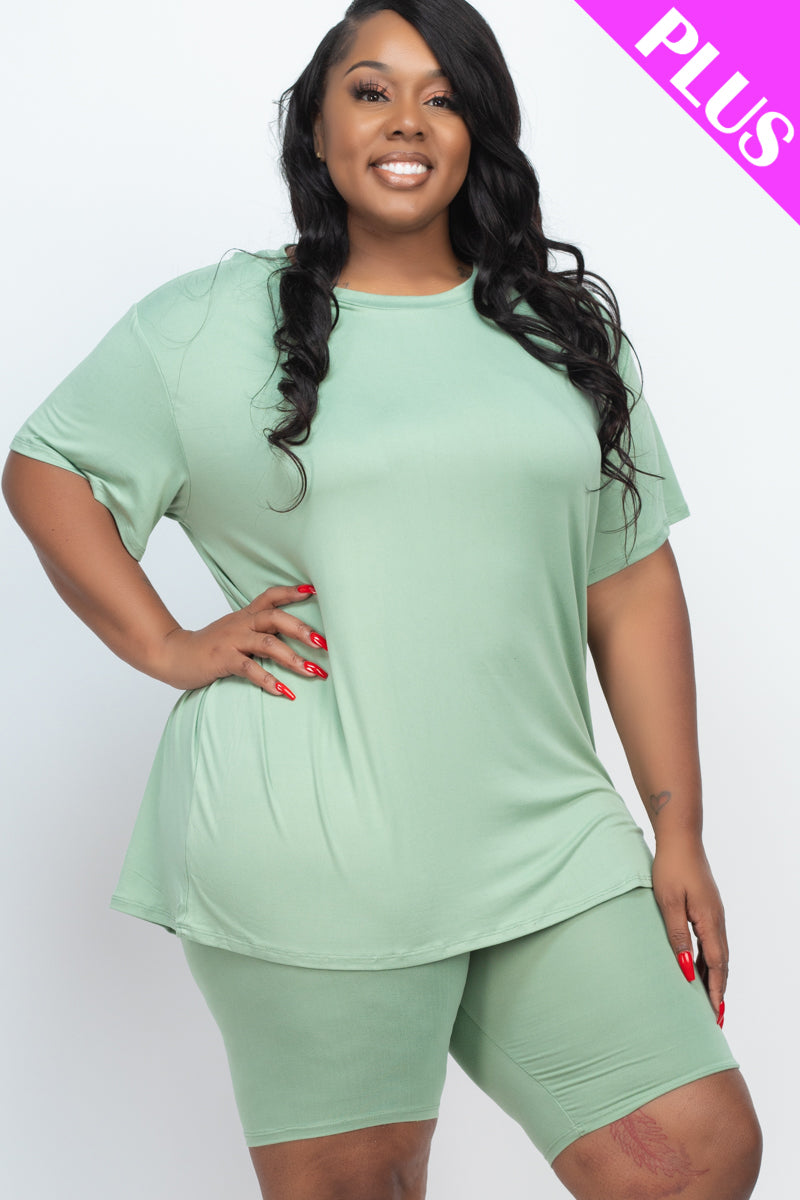 Relaxed Fit Top and Biker Shorts Set for Plus Sizes