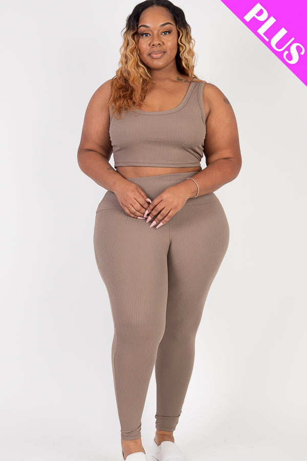 Crop Top and Leggings Set in Plus Size Ribbed Fabric