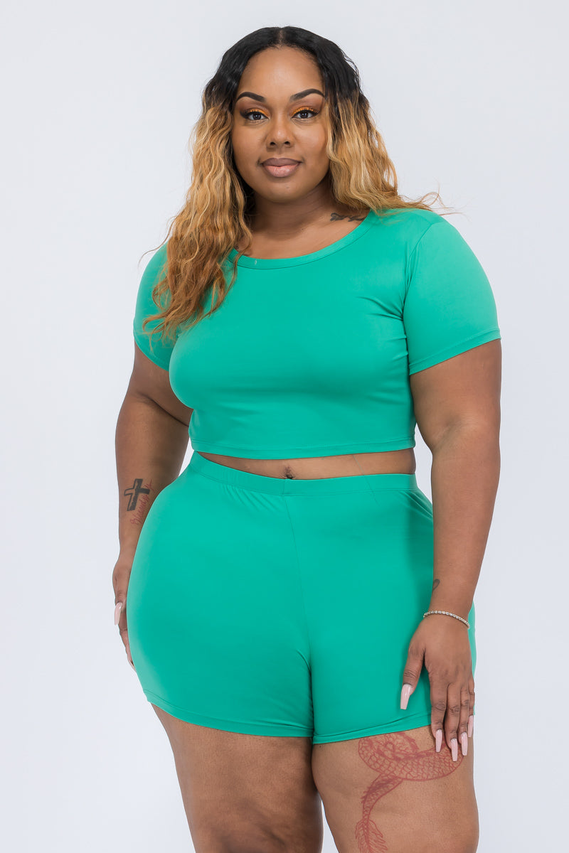 Plus Size Crop Top and Shorts Set with Short Sleeves