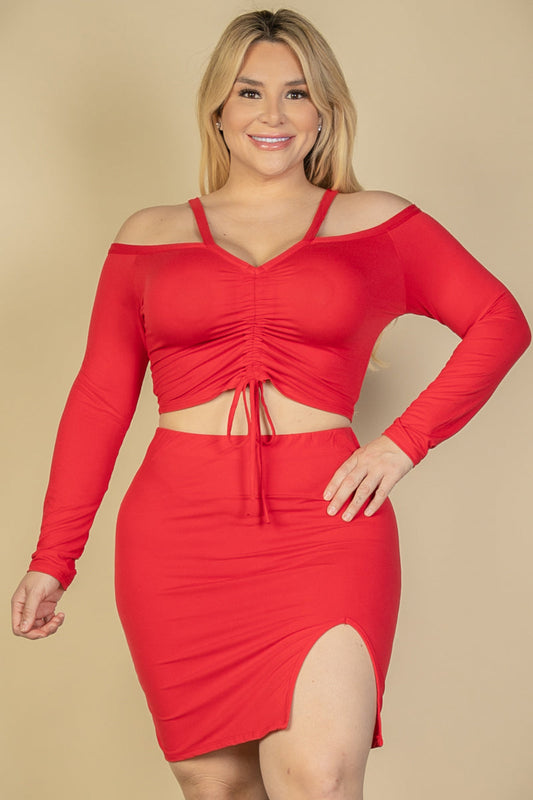 Plus Size Off Shoulder Crop Top and Mini Skirt Set with Ruched Drawstring Detail and Side Slit