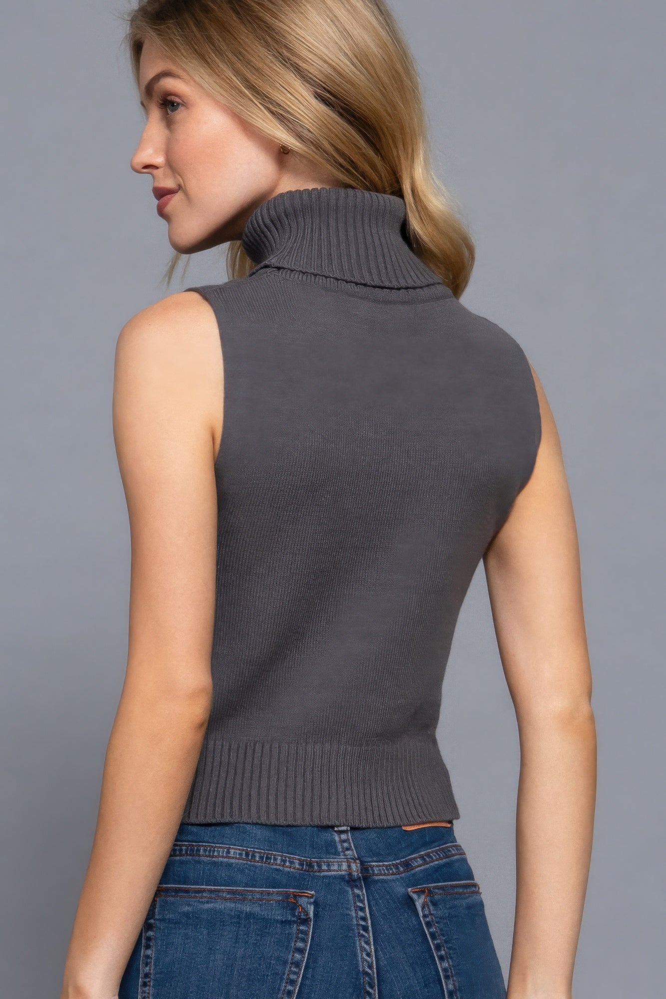 Sleeveless Turtle Neck Sweater Top