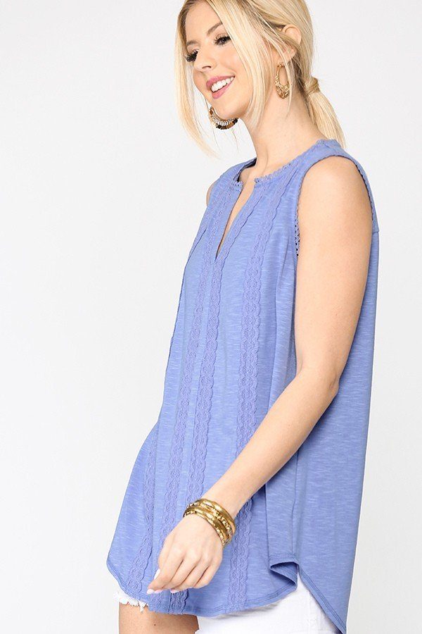 Sleeveless Lace Trim Tunic Top With Scoop Hem