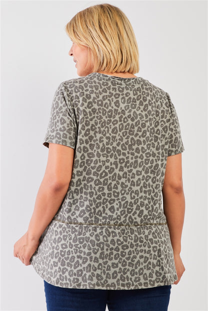 Plus Sage Washed Effect Leopard Print Short Sleeve Round Neck Raw Hem & Exposed Stitching Trim Relaxed Top